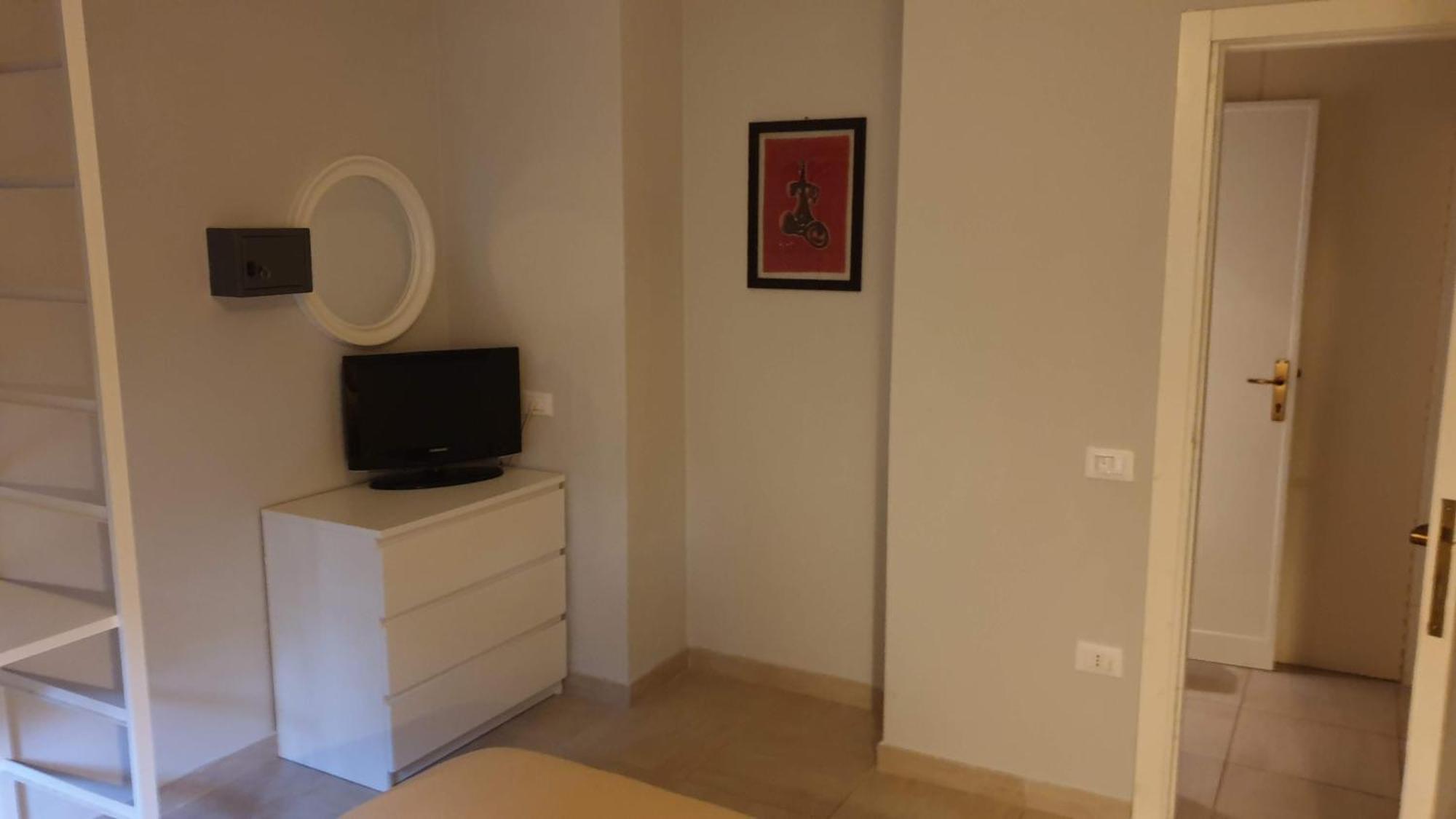Residence Appartamenti Casa Vacanze Abbazia Pesaro Dış mekan fotoğraf